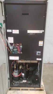 5 Ton, Liebert #Challenger-3000, CRAC, 208 Volts, 3PH, BU071WG Upflow - Image 3