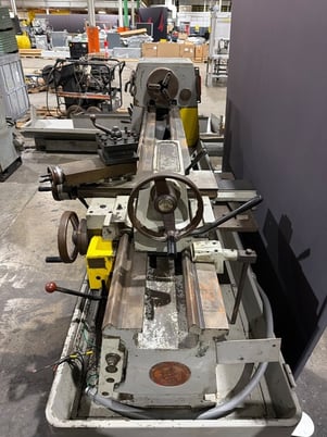 18.1" x 80" Clausing #Colchester-17, engine lathe, 10.6" swing over cross slide, 3" spindle bore, 10 HP - Image 6