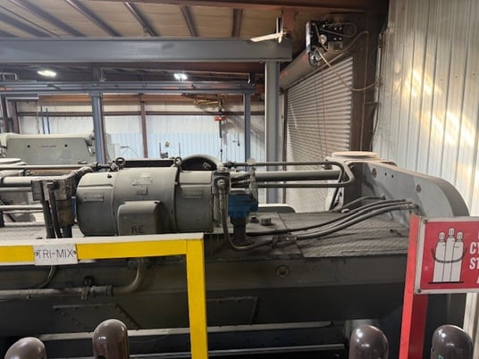 300 Ton, Chicago #300H10, Hydraulic Press Brake, 12' overall - Image 7