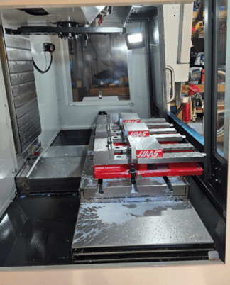 Haas #VF-2SS, CNC vertical machining center, 30 automatic tool changer, 30" X, 16" Y, 20" Z, 12000 RPM, #40 - Image 3