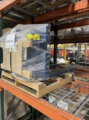 Rightline #RF50C-03-1C, rotating fork clamp, 360&deg; rotation, 5000 lb. capacity, ITA III mounting (5 available) - Image 3