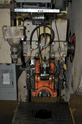 25 Ton, Rousselle #3, OBI press, 2" stroke, 10.75" Shut Height, 2" ram adj., 135 SPM, 20" x14"bed, air clutch - Image 3