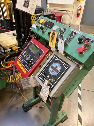32 Ton, Nidec Minster #B1-32, stamping OBI press, 1.5" stroke, 2.25" slide adj., 200 SPM, Wintriss DiPro 1500 - Image 3