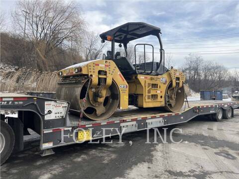 Caterpillar CB13, Twin Drum Roller, 1360 hours, S/N: PWP01124, 2023 - Image 2