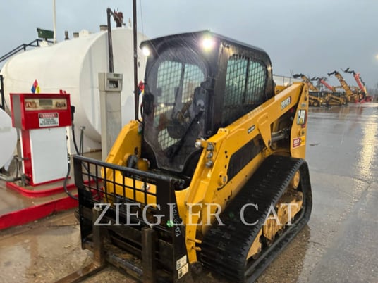 Caterpillar 239D3, Track Loader, 1030 hours, S/N: K5S01488, 2022 - Image 1
