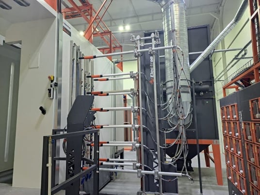 Electron, Automatic Powder Coating Booth (Quick Color Change), 4' x 6' opening, 8 FPM - Image 3