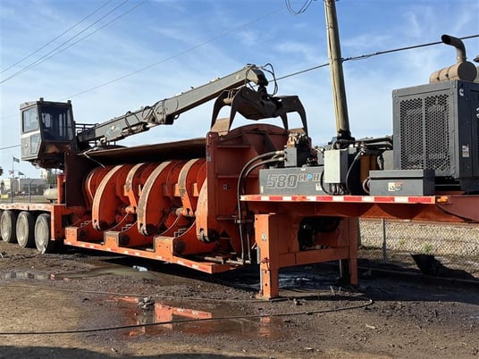 Al Jon #580CL, Car Logger Baler w/ Boom, 19-1/4' x 10' x 3.6' open chamber, 17-20+ metric tons/hour, Cummins - Image 6