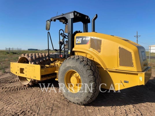 Caterpillar CP56B, Vibratory Single Drum Pad, 4846 hours, S/N: LHC00632, 2015 - Image 3