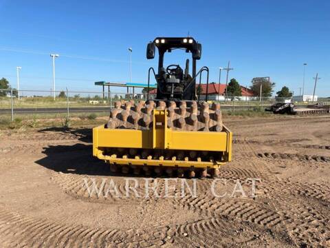 Caterpillar CP56B, Vibratory Single Drum Pad, 4846 hours, S/N: LHC00632, 2015 - Image 6