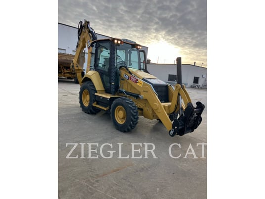Cat 440-07, Backhoe Loader, 565 hours, S/N: MZX00388, 2022 - Image 2