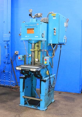 6 Ton, Denison #WR65L-C-464FS1, Hydraulic C-Frame Press, 18" x 11.5" bed, 12" stroke, 16" daylight, 7.5" - Image 3