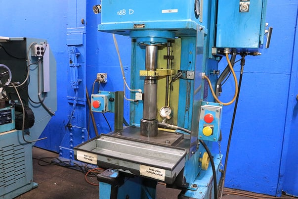 6 Ton, Denison #WR65L-C-464FS1, Hydraulic C-Frame Press, 18" x 11.5" bed, 12" stroke, 16" daylight, 7.5" - Image 6