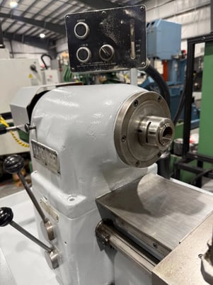 11" x 18" Hardinge #HLV-TFB, Precision Toolroom Lathe, 6" swing over cross slide, 1.25" spindle bore, 1.5 HP - Image 9