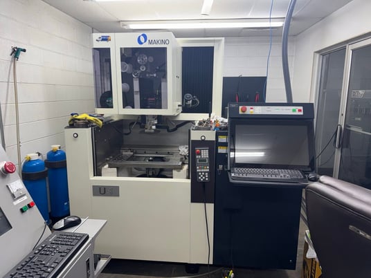 Makino #U3, Wire Electrical Discharge Machine, Auto Threading, 24.8" x 17.7" table, Hyper I Control, 2018 - Image 7