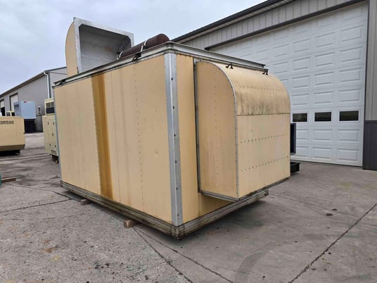 125 KW Cummins Onan #125DGEA, Diesel Generator, 1 & 3PH, 1575 Hrs, 1993 - Image 2
