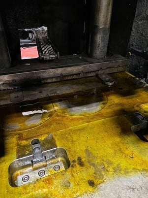 2000 Ton, National #2000-Maxipress, 47.5" x 54" bed, 12" stroke, 58" adjustment, 35" shut height, 60 spm, 150 - Image 4