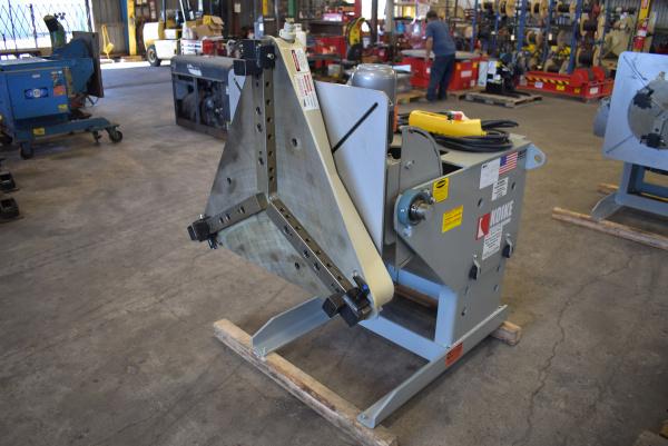 3000 lb. Koike Aronson #MD-30, Positioner w/ Gripper Chuck, 6" C.O.G., 30" x 30" square table, 1.5"-40.75" - Image 1