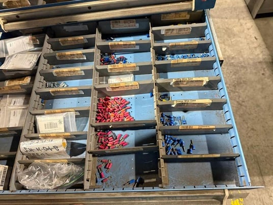 17 Drawer Lyon, Tool Cabinet, Configurable Deviders - Image 6