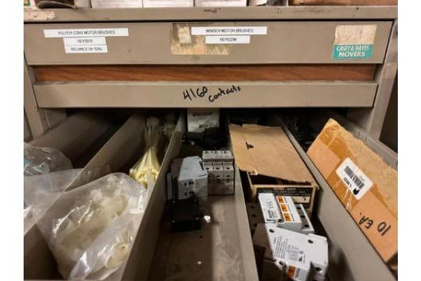 10 Drawer Microform, Vidmar Style Tool Cabinet w/ Deviders - Image 4