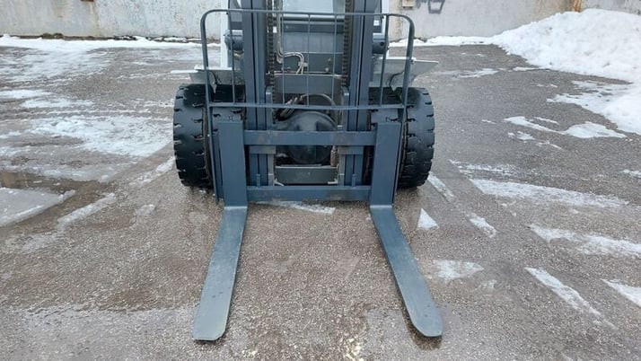 8000 lb. Unicarriers #PF80, outdoor forklift, LPG, 2-stage, side shift, 179" lift height, heater, 2020 - Image 10