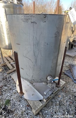 150 gallon Vertical Stainless Steel Tank, 36" diameter x 34" straight side, coned bottom, flat top, 10" - Image 2