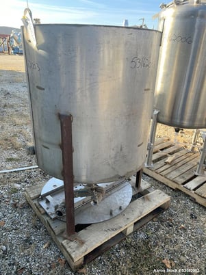150 gallon Vertical Stainless Steel Tank, 36" diameter x 34" straight side, coned bottom, flat top, 10" - Image 3