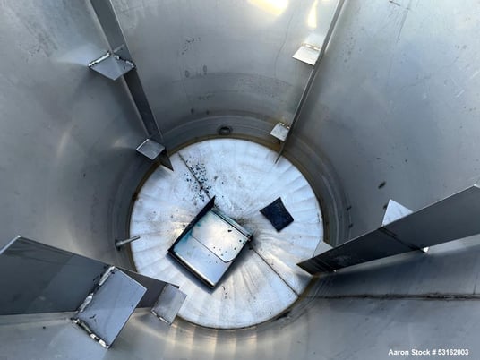 150 gallon Vertical Stainless Steel Tank, 36" diameter x 34" straight side, coned bottom, flat top, 10" - Image 8