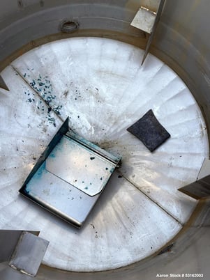 150 gallon Vertical Stainless Steel Tank, 36" diameter x 34" straight side, coned bottom, flat top, 10" - Image 9