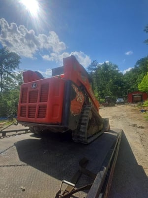 Kubota #SVL75, Compact Track Loader, Skid Steer, Enclosed Cab, 74 HP, 4887 hours, 2012 - Image 1