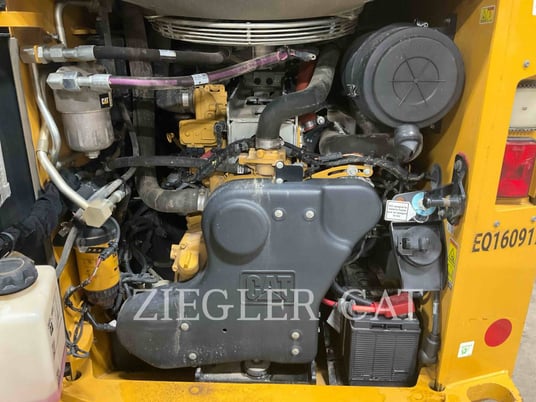 Caterpillar 299D3, Track Loader, 2994 hours, S/N: DY908250, 2022 - Image 7