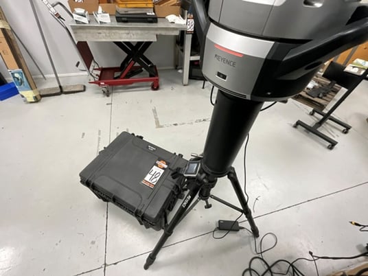 Keyence #WM-3000, Wide Area, coordinate measuring machine, 118.1" x 59" x 59" envelope, probe, tripod, case - Image 3