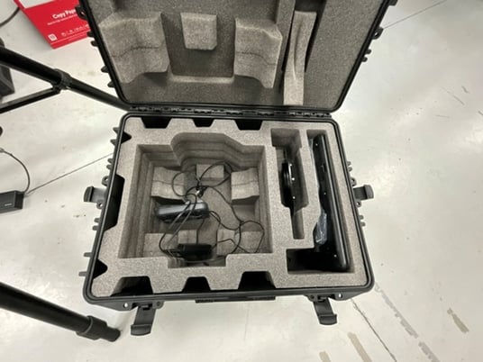 Keyence #WM-3000, Wide Area, coordinate measuring machine, 118.1" x 59" x 59" envelope, probe, tripod, case - Image 8