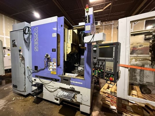 Mitsubishi #SE25A, CNC Gear Shaper, 9.85" max. workpiece, 3.54" cutter spindle diameter, 2.75" max. stroke - Image 3