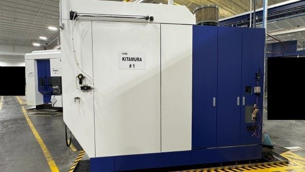 Kitamura #Mytrunnion-5, 5-Axis CNC Vertical Milling Machine, 32.3" X, 29.3" Y, 19.7" Z, 24.8" x 19.7" table - Image 2