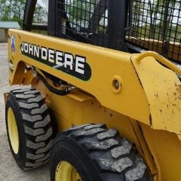 John Deere 250, Skid Steer, 2.9L Diesel Engine, 66" Bucket, 250 Amps, 2400 RPM, 18.5 hours - Image 5