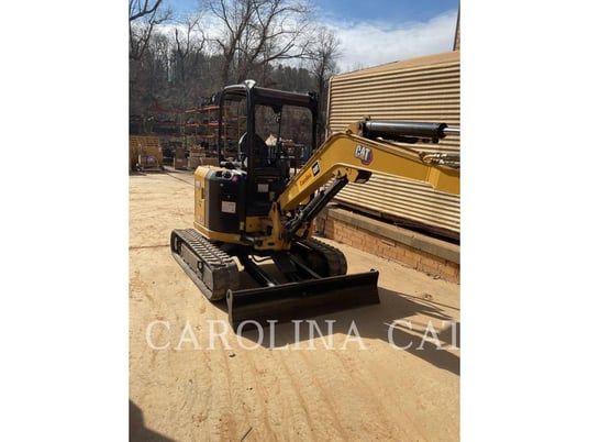 Caterpillar 303.5 CR, Crawler Excavator, 882 hours, S/N: RE900980, 2022 - Image 2
