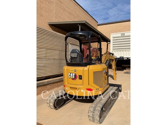 Caterpillar 303.5 CR, Crawler Excavator, 882 hours, S/N: RE900980, 2022 - Image 3