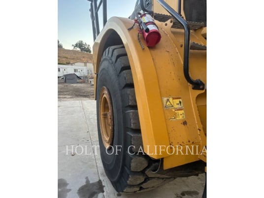 Caterpillar 740B, Articulated Truck, 13250 hours, S/N: T4R03192, 2015 - Image 2
