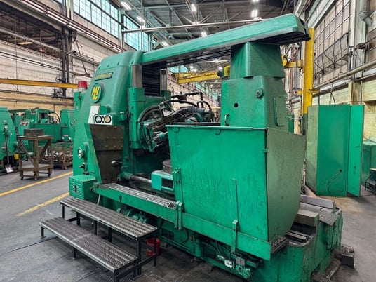 Liebherr #L1200, vertical gear hobber, 47.2" workpiece diameter, 41.3" table diameter, conventional Control - Image 3