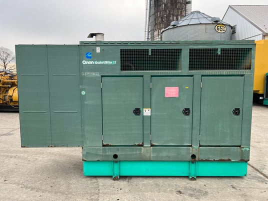 125 KW Cummins/Onan #125DGEA, Diesel Generator, 8.3 liter engine, 207 HP @ 1800 RPM, 120/208 Volt, 1PH/3PH - Image 1