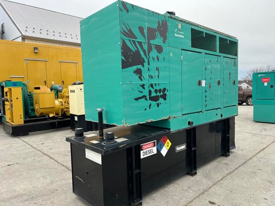 150 KW Cummins/Onan #DGFA-5567544, Diesel Generator Set, 8.3 liter engine, 120/240 Volt, 1PH/3PH, 654 hours - Image 2