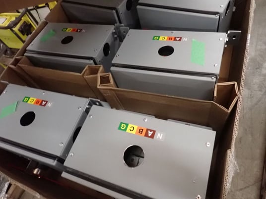 100 Amps, Vertiv #ULTB3-100SF-ABB-3P-100A, Busways, LOT of 12, 600 Volts, 3PH - Image 1