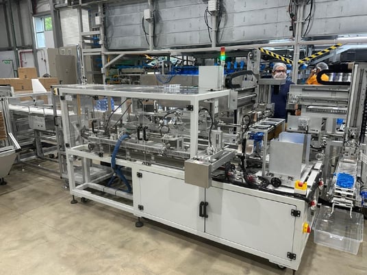 Sky-Tag Robotics GP100, Rubber Glove Packing Machine, 160 gloves per minute - Image 5