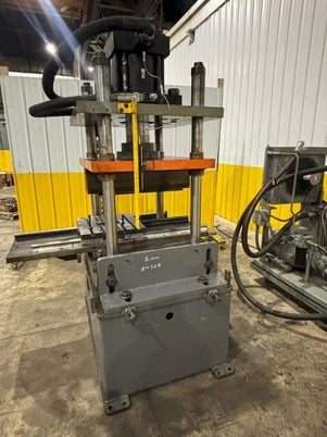 100 Ton, Rollform Inc., hydraulic 4-post cutoff & power unit, 12 stroke, 27" btwn posts, 20 HP - Image 4