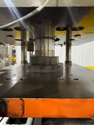 100 Ton, Rollform Inc., hydraulic 4-post cutoff & power unit, 12 stroke, 27" btwn posts, 20 HP - Image 9