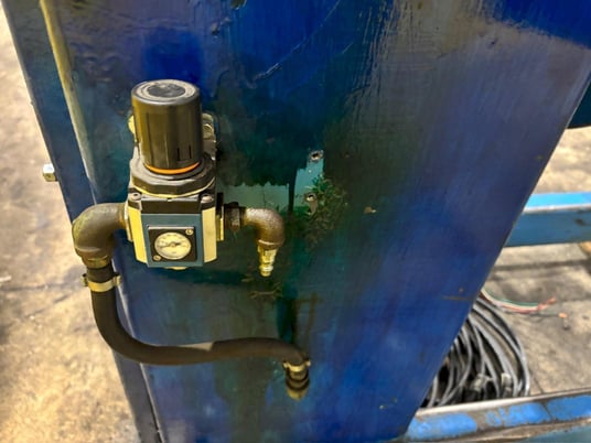 2500 lb. Littell #60, motorized uncoiler coil reel, 1 HP, air clutch - Image 6