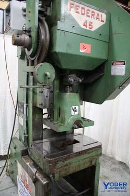 45 Ton, Federal, OBI press, 3" stroke, 11.5" Shut Height, 120 SPM, air clutch & brake, 1992, #63515 - Image 4