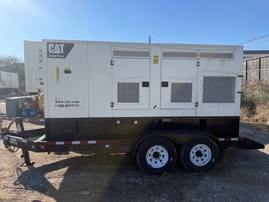 200 KW Gaia Corp. #XQ200-2, Diesel Generator Set, 1800 RPM, 694/274 amps, 208/480 Volts, 2013 - Image 2