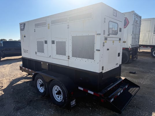200 KW Gaia Corp. #XQ200-2, Diesel Generator Set, 1800 RPM, 694/274 amps, 208/480 Volts, 2013 - Image 3