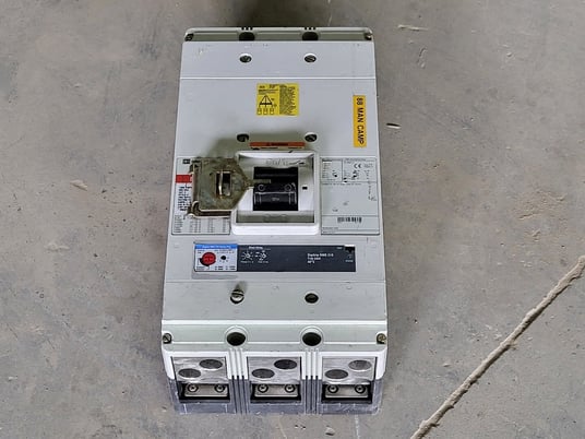 1200 Amps, Cutler-Hammer, NDC312T32W, Series G, 600 Volt Circuit Breaker, 3P - Image 1